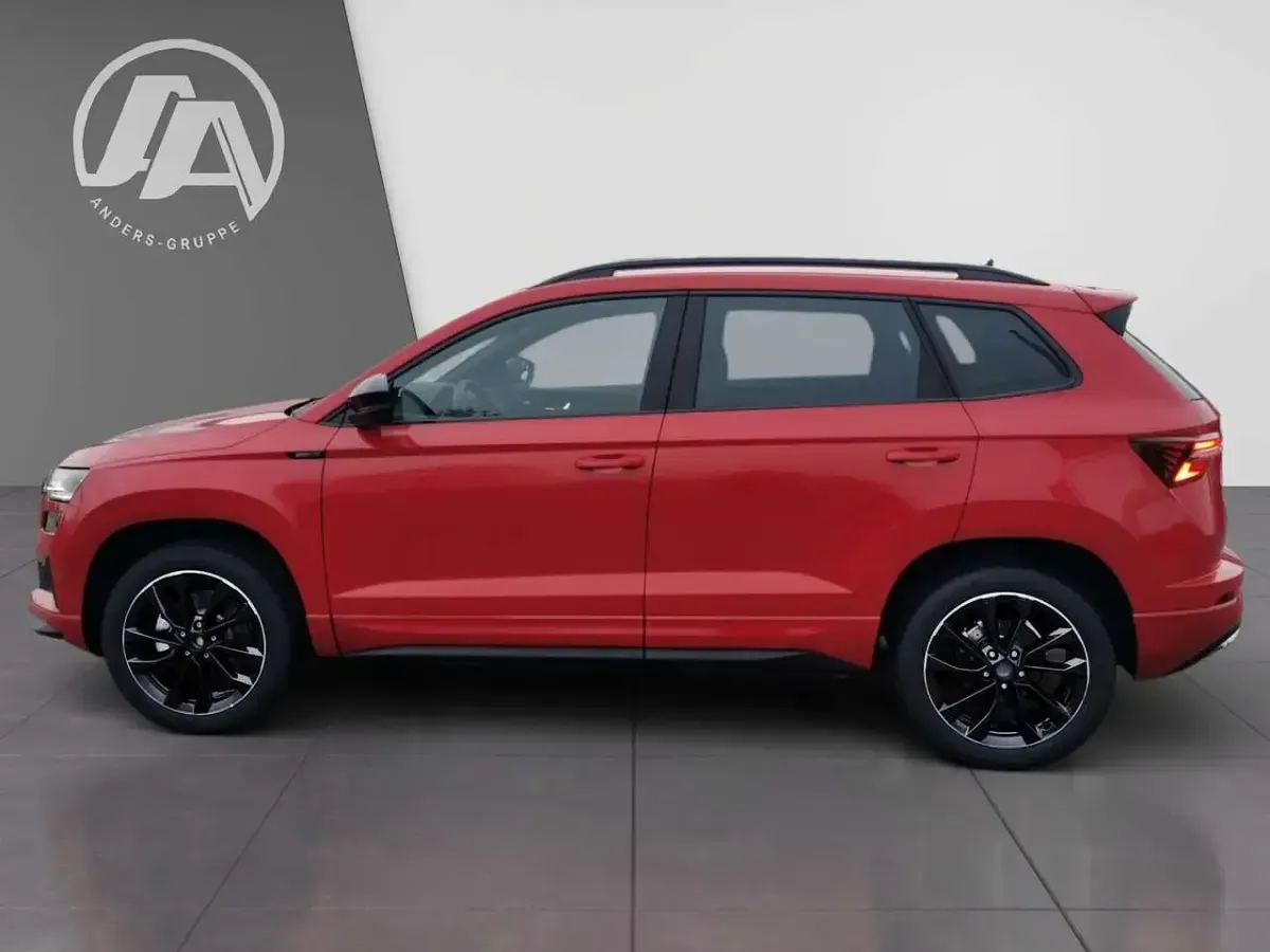 Gebraucht Skoda Karoq SportLine 150 PS (110 kW) 2025 Rot velvetrot SUV