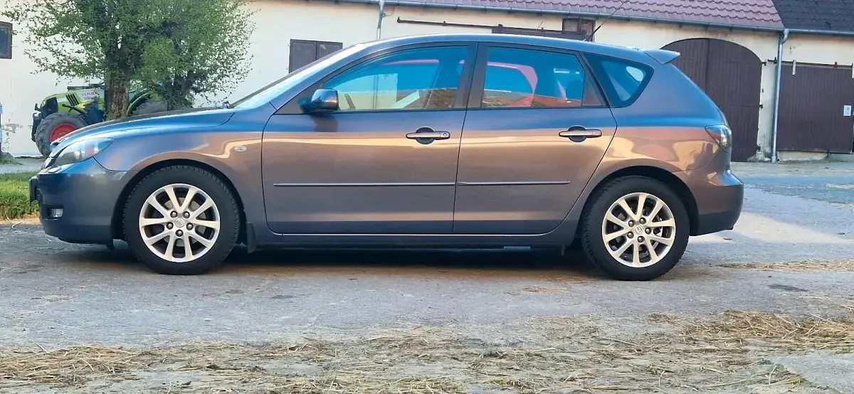 Gebraucht Mazda 3 Active 105 PS (77 kW) 2009 Grau Limousine
