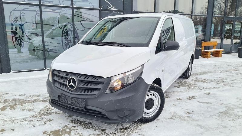 Gebraucht Mercedes Vito 102 PS (75 kW) 2021 Weiß Van