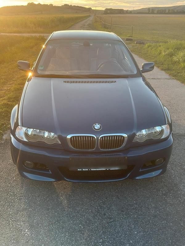 Blau Gebraucht 2001 BMW 330 Coupé | 8.900 € (Fairer Preis) - Bild 1/4