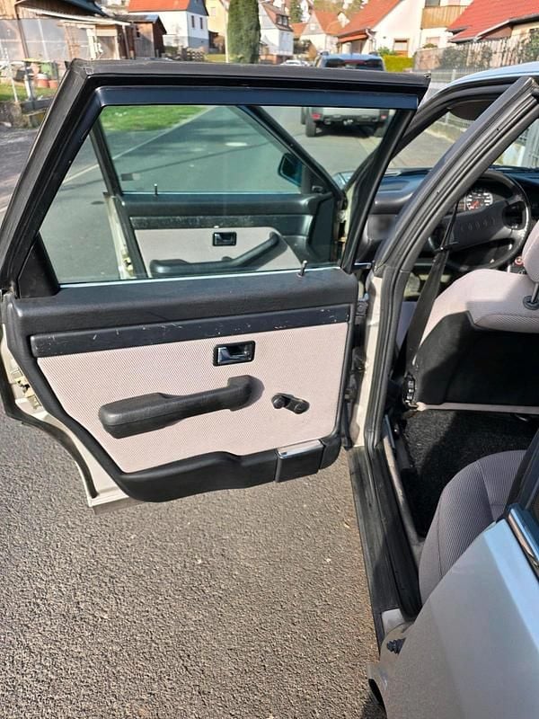 Gebraucht Audi 100 115 PS (84 kW) 1988 Silber Kombi