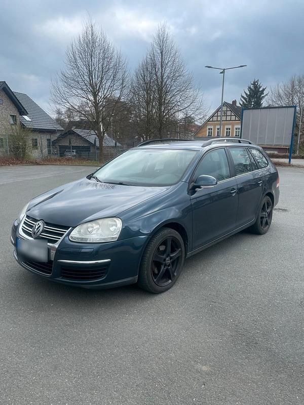 Gebraucht VW Golf V 2009 Blau Kombi