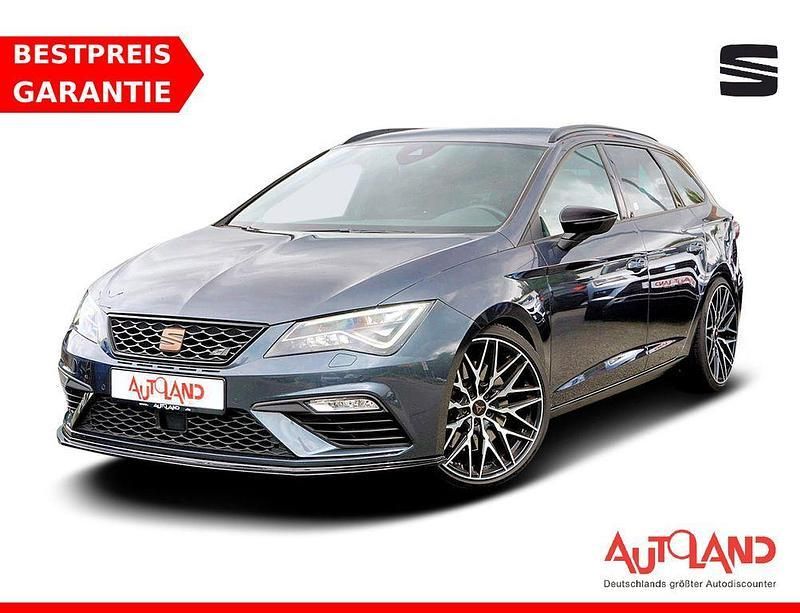 Grau Gebraucht 2020 Cupra Leon Limousine | 29.950 € (Teuer) - Bild 1/4
