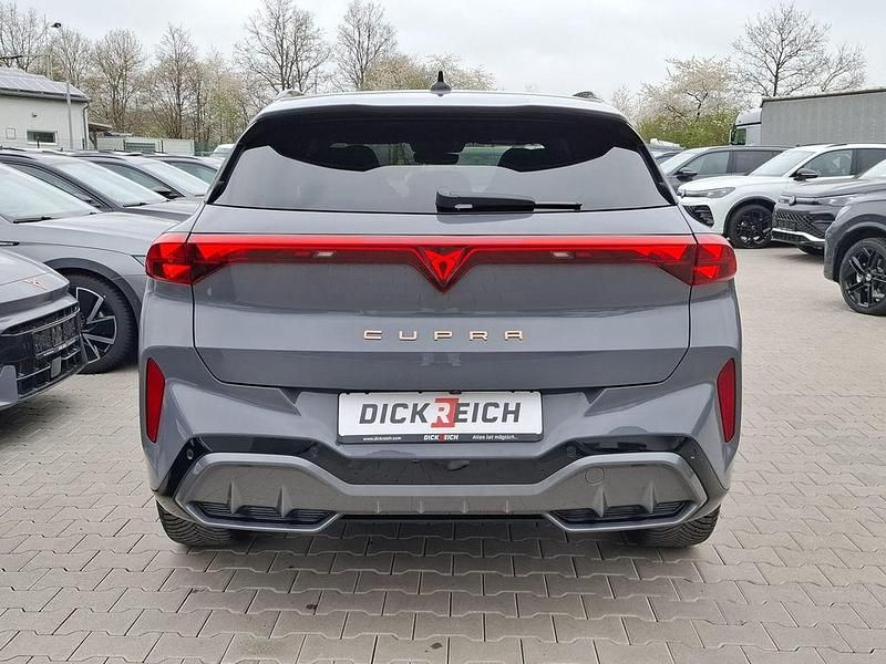 Second-hand Cupra Terramar 150 CP (110 kW) 2025 Gri SUV