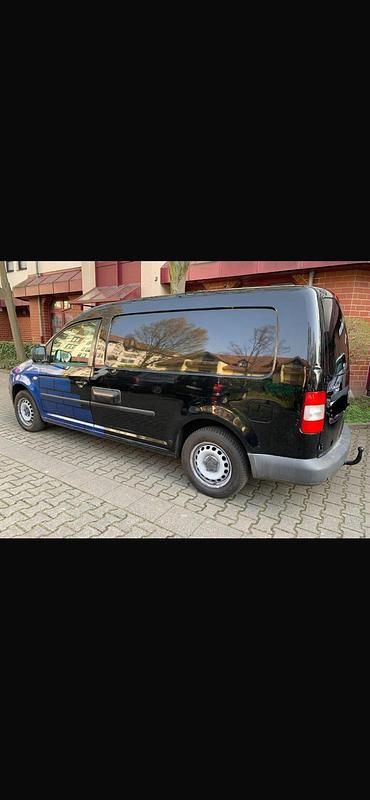 Gebraucht VW Caddy Maxi 102 PS (75 kW) 2010 Schwarz Van / Kleinbus