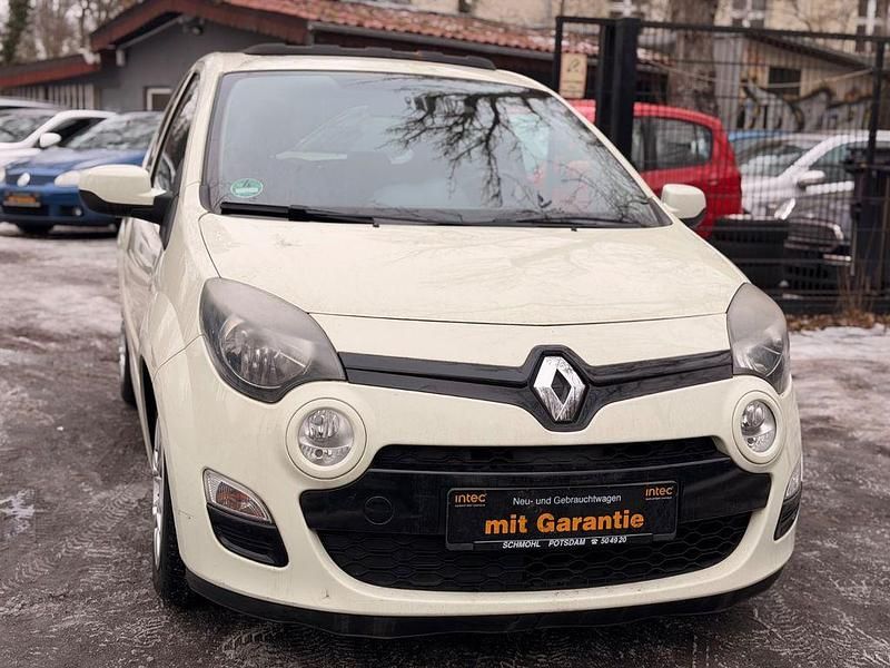 Second-hand Renault Twingo 75 CP (55 kW) 2012 Alb Hatchback
