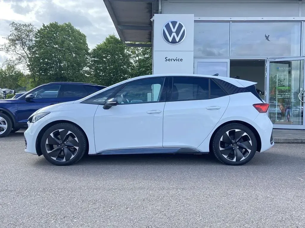 Second-hand Cupra Born e-Boost 169 kW (231 CP) 2025 Alb Hatchback
