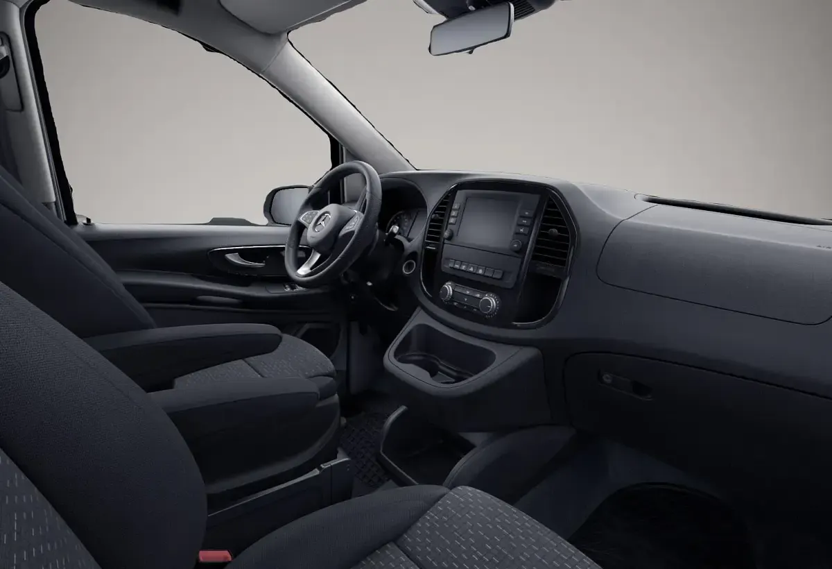 Gebraucht Mercedes Vito 190 PS (139 kW) 2024 Manufacturer Van