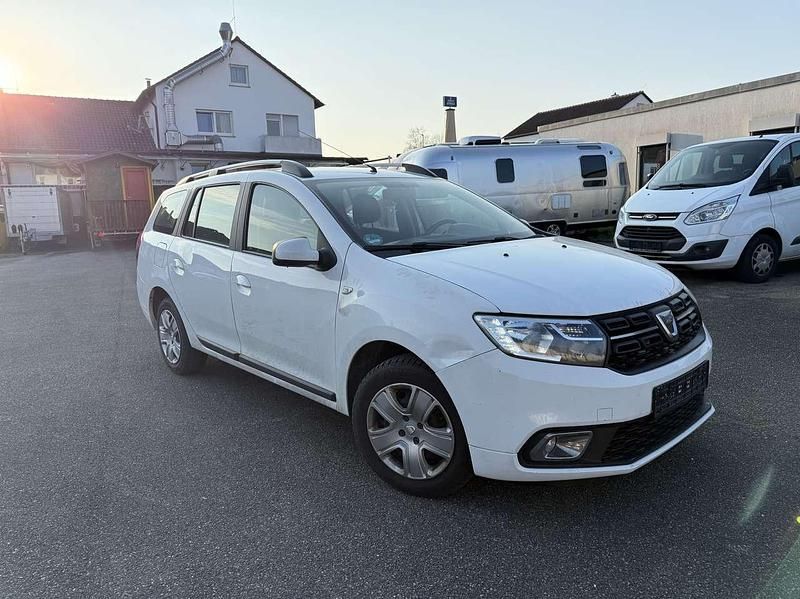 Gebraucht Dacia Logan Comfort 90 PS (66 kW) 2018 Gletscherweiss Kombi