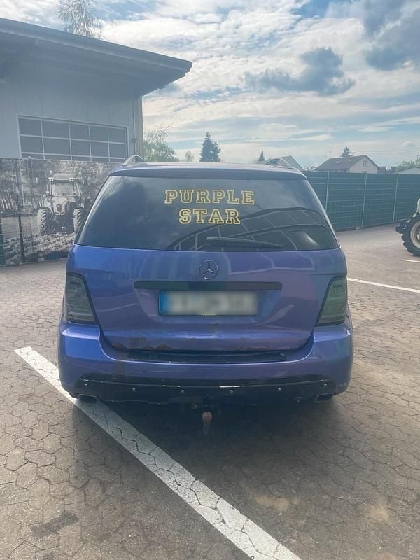 Gebraucht Mercedes ML320 225 PS (165 kW) 2007 Andere farben SUV