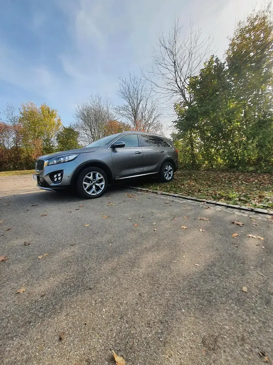 Gebraucht Kia Sorento 200 PS (147 kW) 2017 Grau SUV