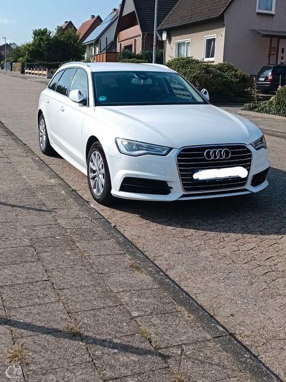 Weiß Gebraucht 2017 Audi A6 Kombi | 16.100 € (Guter Preis) - Bild 1/4