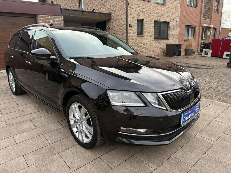 Gebraucht Skoda Octavia Style 190 PS (139 kW) 2019 Schwarz Kombi