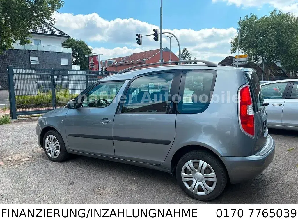 Gebraucht Skoda Roomster Comfort 86 PS (63 kW) 2010 Grau Van / Kleinbus