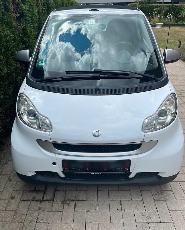 Weiß Gebraucht 2008 Smart ForTwo Cabrio Cabrio | 3.800 € - Bild 1/4