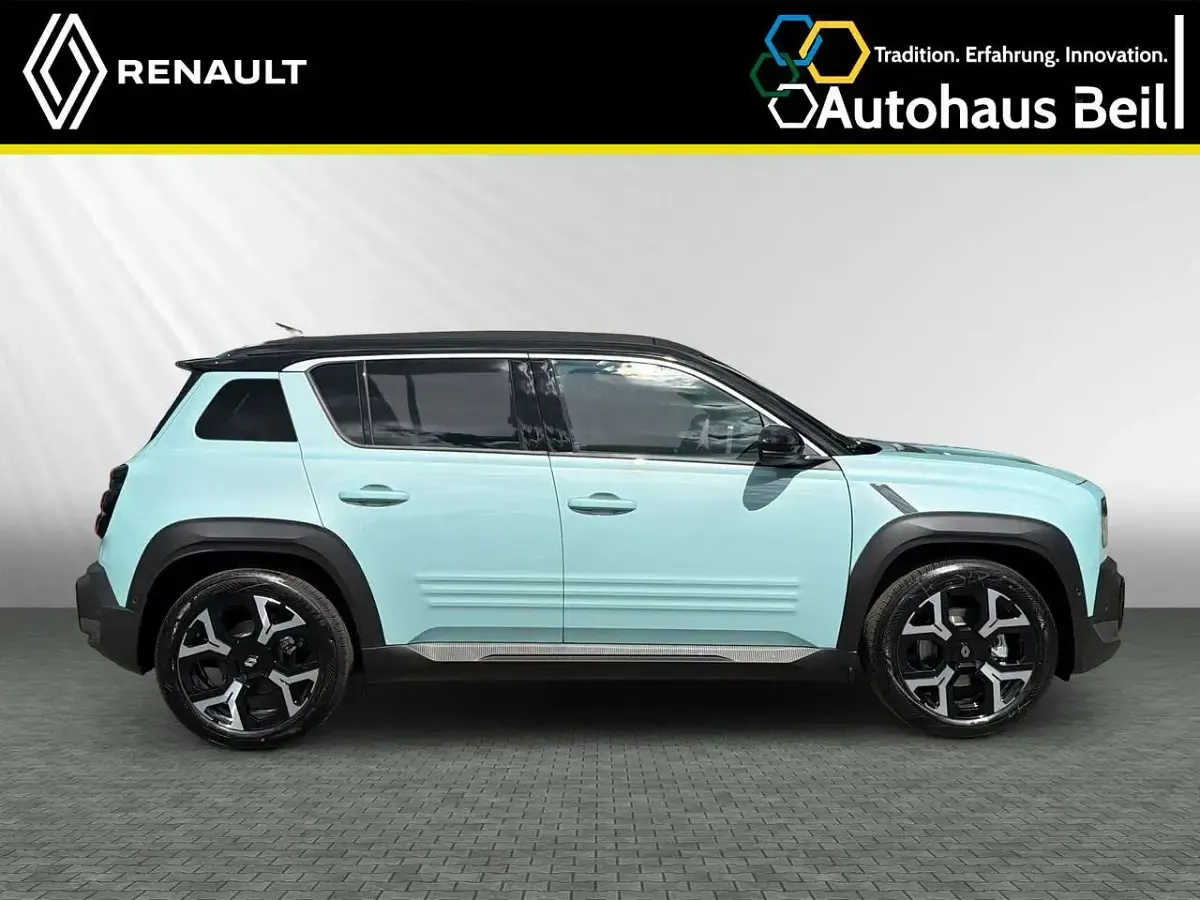 Neu Renault 4 E-Tech Komfort 110 kW (150 PS) 2026 Hautsdefrancegrün, black pe SUV