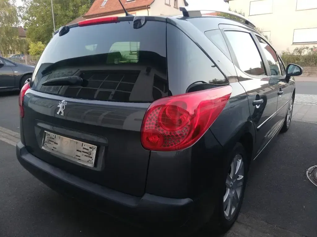 Gebraucht Peugeot 207 Sport 120 PS (88 kW) 2008 Grau Kombi