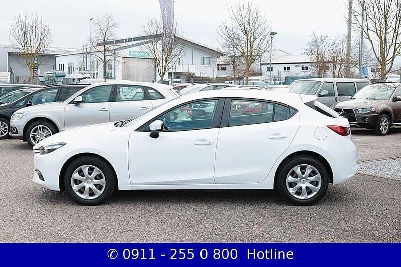 Gebraucht Mazda 3 Prime-Line 101 PS (74 kW) 2018 Weiß Limousine