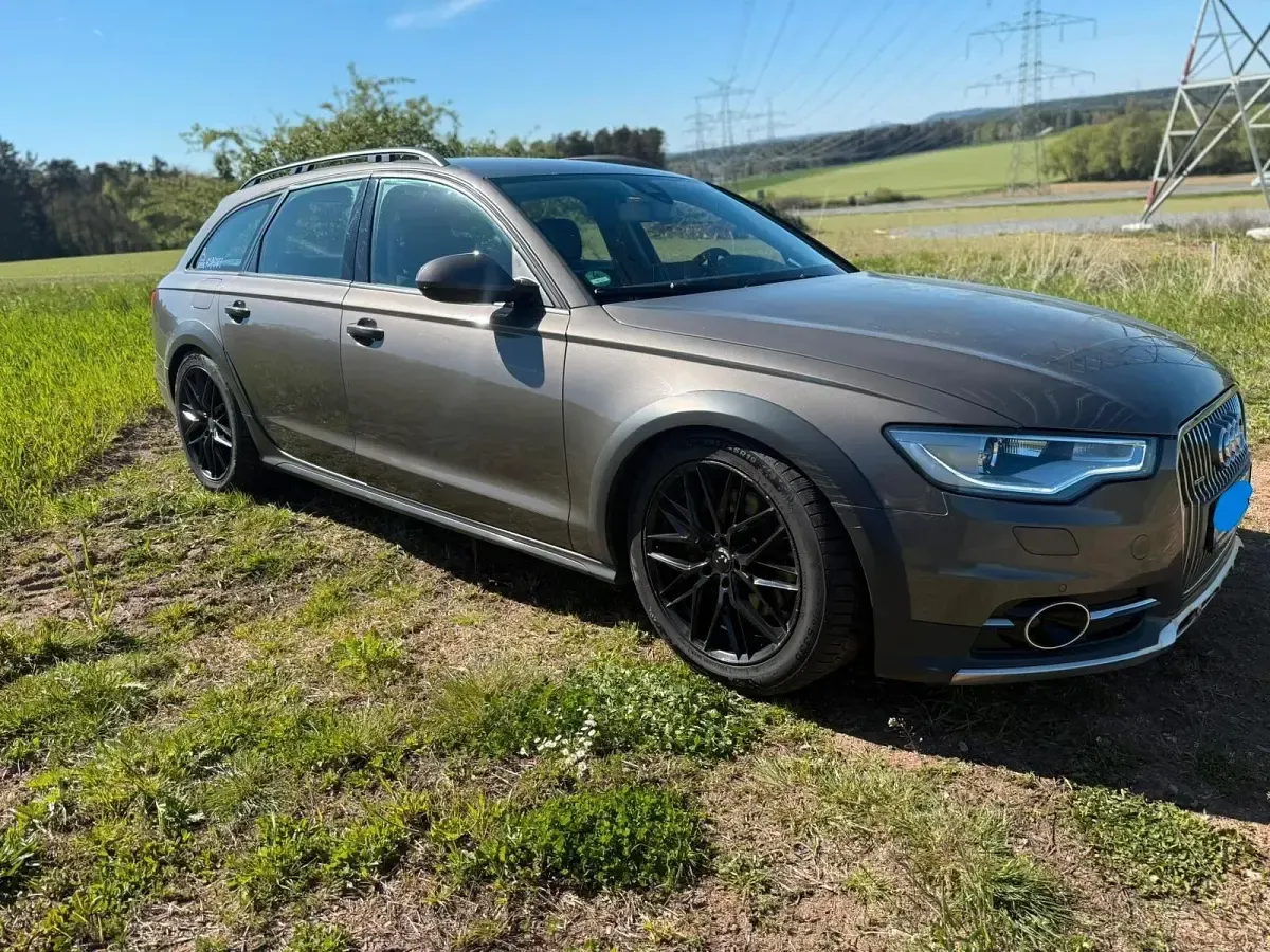 Gebraucht Audi A6 Allroad Comfort 245 PS (180 kW) 2012 Braun Kombi