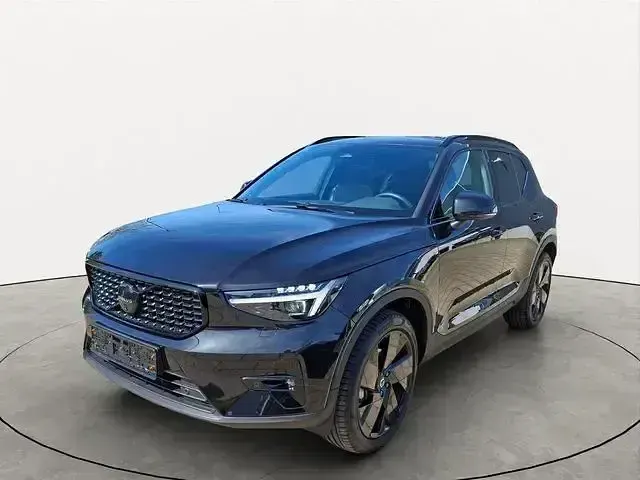 Gebraucht Volvo XC40 Plus 163 PS (119 kW) 2025 Schwarz SUV