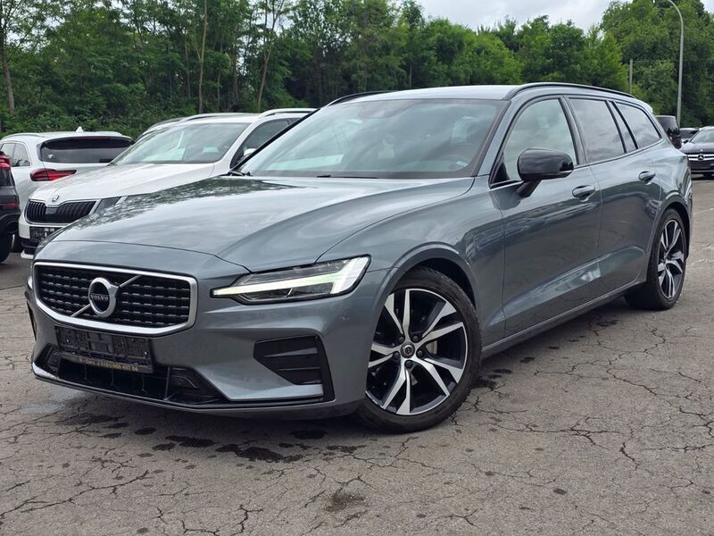 Grau Gebraucht 2020 Volvo V60 R-Design Kombi | 24.990 € (Guter Preis) - Bild 1/4