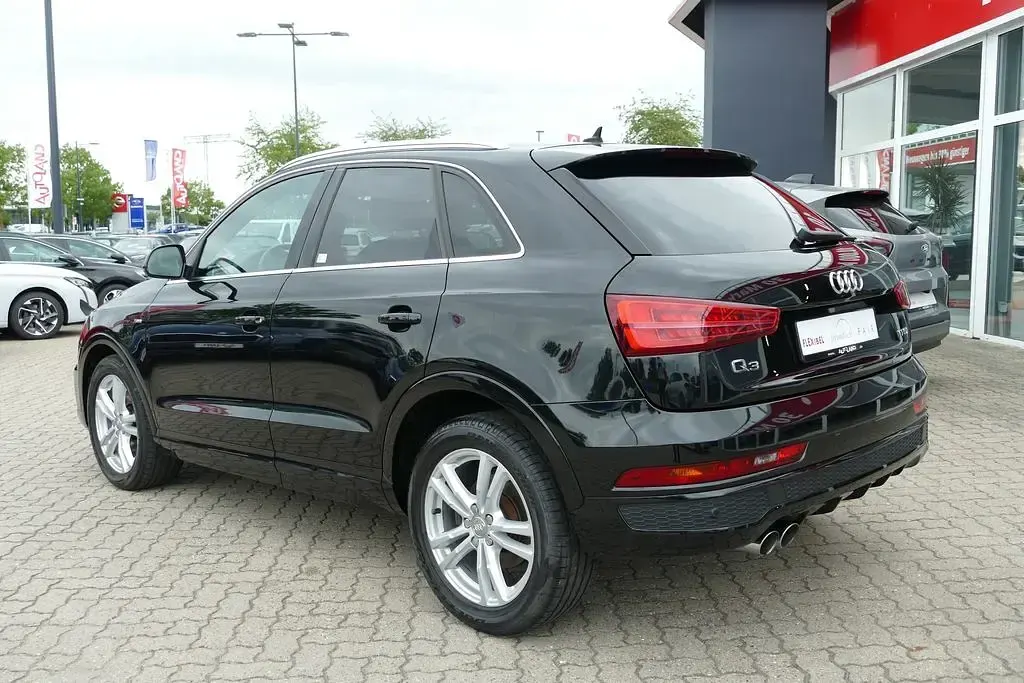 Gebraucht Audi Q3 S-Line 150 PS (110 kW) 2018 Schwarz SUV