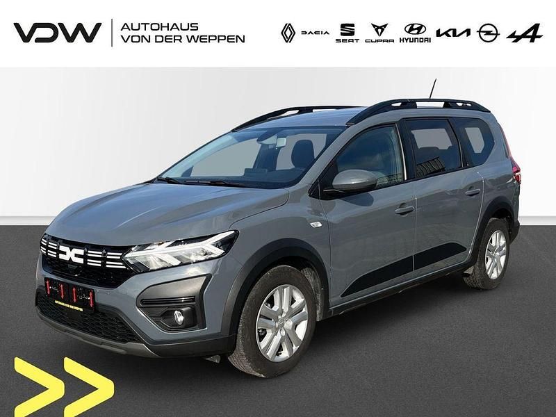 Grau Neu 2025 Dacia Jogger Extreme Van / Kleinbus | 23.990 € (Etwas zu teuer) - Bild 1/4