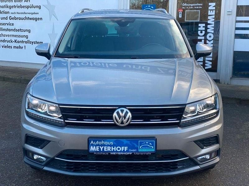 Gebraucht VW Tiguan Highline 220 PS (161 kW) 2018 Tungsten silver (metallic) SUV