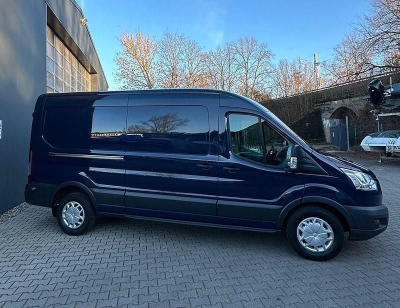 Gebraucht Ford Transit 131 PS (96 kW) 2017 Blau Van