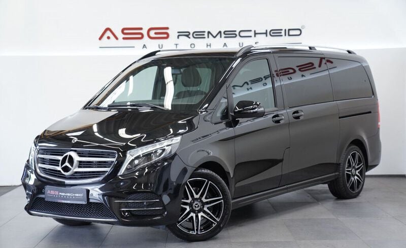 Schwarz Gebraucht 2019 Mercedes V250 AMG line Van / Kleinbus | 46.900 € (Guter Preis) - Bild 1/3