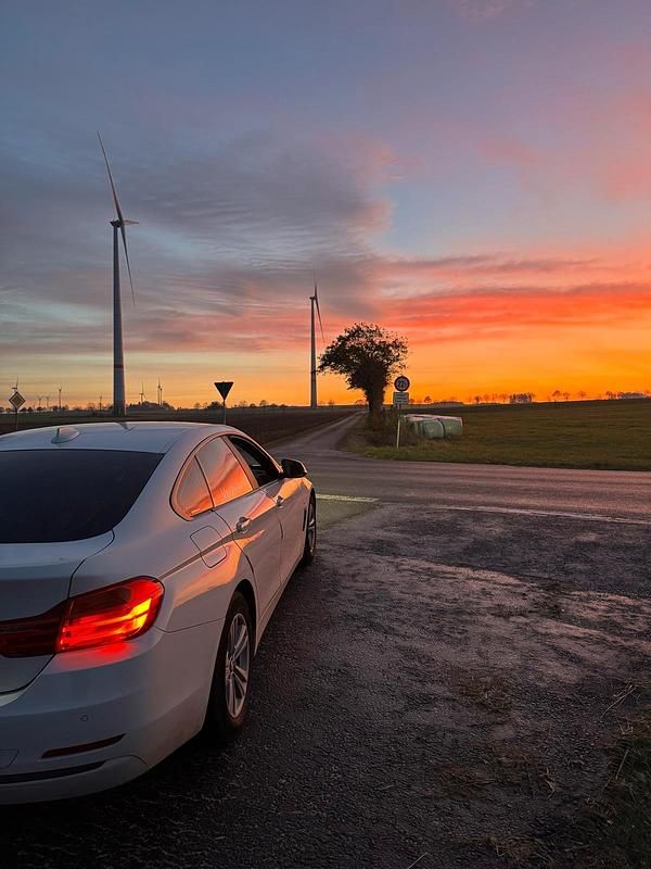 Weiß Gebraucht 2016 BMW 420 Sport Line Limousine | 12.800 € (Fairer Preis) - Bild 1/4