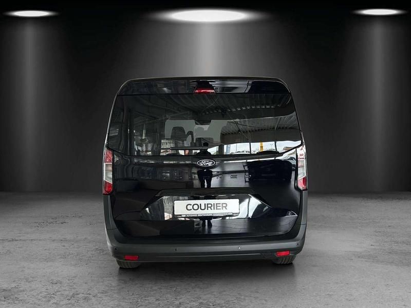 Gebraucht Ford Tourneo Courier Titanium 125 PS (91 kW) 2024 Obsidianschwarz Van / Kleinbus