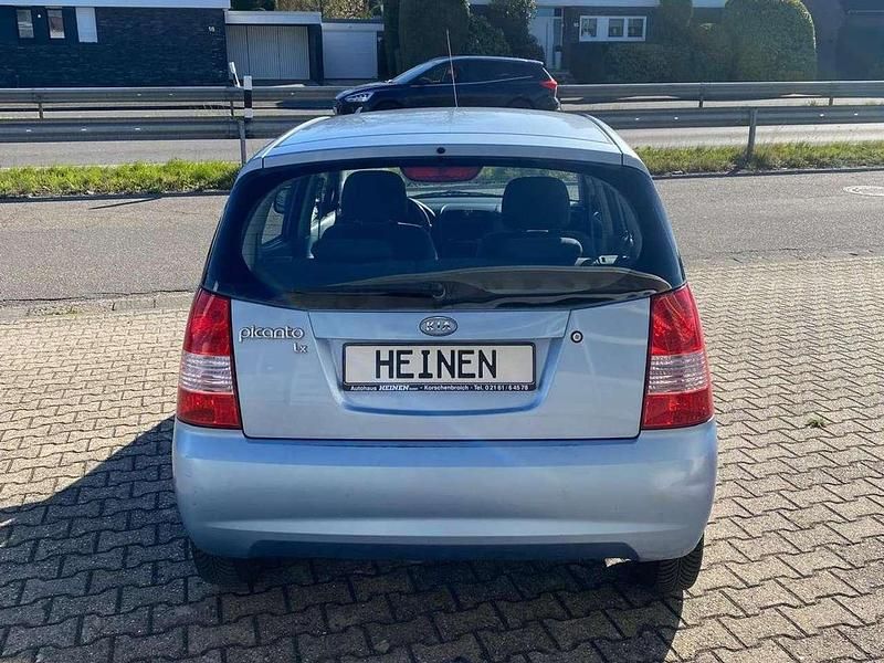 Gebraucht Kia Picanto LX 65 PS (47 kW) 2004 Diamantblau met. Kleinwagen