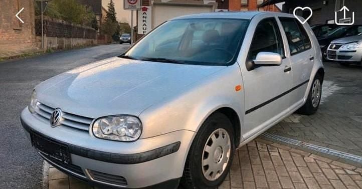 Silber Gebraucht 2000 VW Golf IV Kleinwagen | 600 € (Superpreis) - Bild 1/4