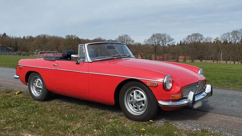 Usata MG B 98 CV (72 kW) 1972 Rosso Cabrio
