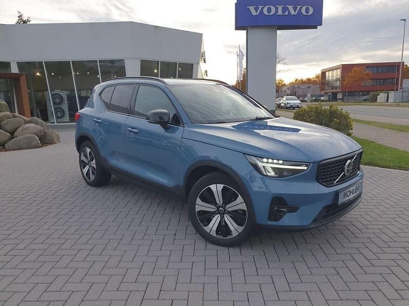Gebraucht Volvo XC40 Ultimate 211 PS (155 kW) 2022 Fjord blue metallic SUV