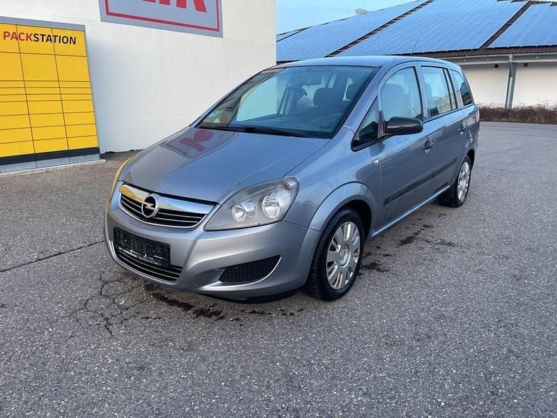 Gebraucht Opel Zafira Selection 150 PS (110 kW) 2009 Silber Van / Kleinbus