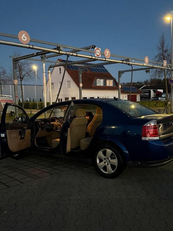 Gebraucht Opel Vectra 155 PS (114 kW) 2004 Blau Limousine