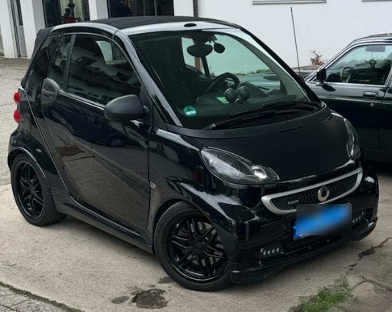 Schwarz Gebraucht 2014 Smart ForTwo Cabrio Brabus Xclusive Cabrio | 9.900 € (Fairer Preis) - Bild 1/4