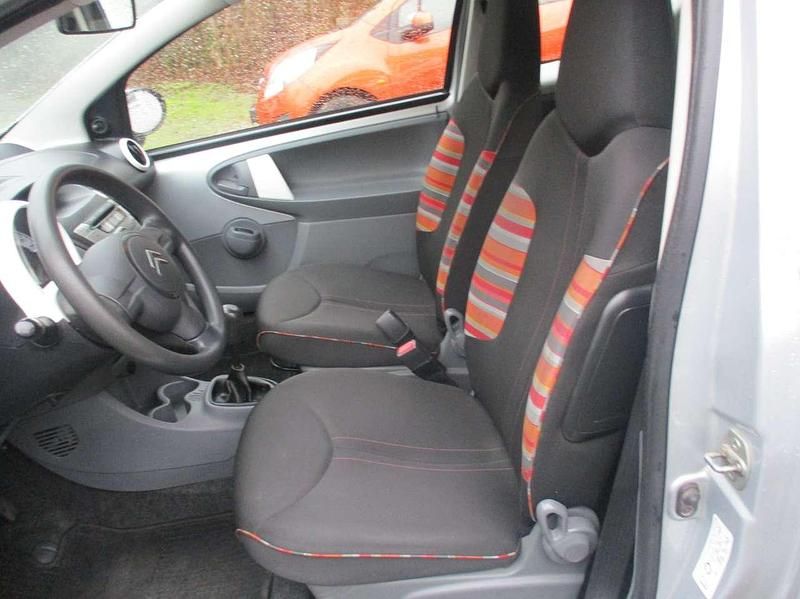 Gebraucht Citroën C1 68 PS (50 kW) 2011 Grau Kleinwagen