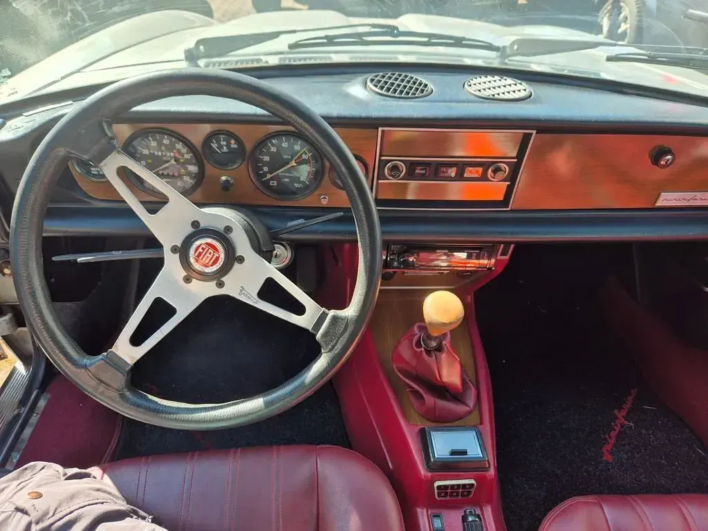 Gebraucht Fiat 124 Spider 105 PS (77 kW) 1983 Silber Cabrio
