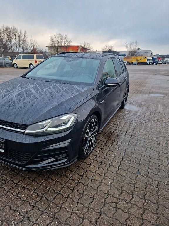 Gebraucht VW Golf VII GTD 184 PS (135 kW) 2019 Schwarz Kombi