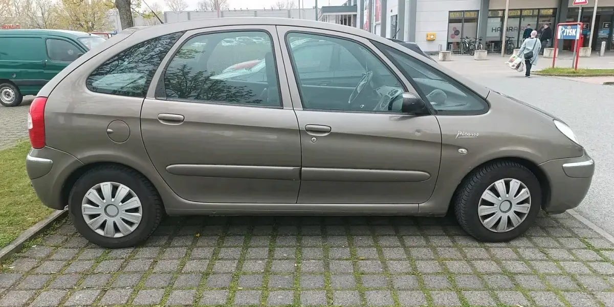 Gebraucht Citroën Xsara Picasso 109 PS (80 kW) 2008 Andere farben Van / Kleinbus