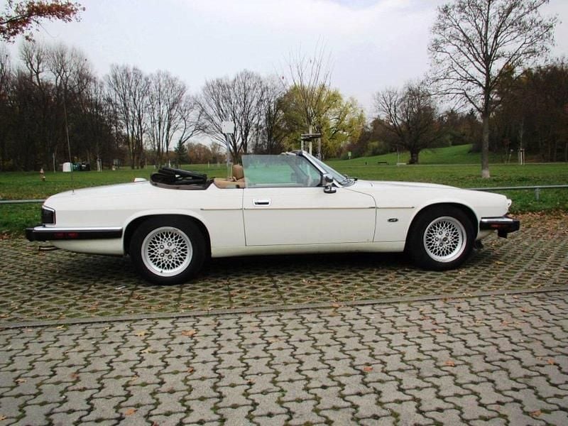 Weiß Gebraucht 1993 Jaguar XJS Cabrio | 35.000 € - Bild 1/4