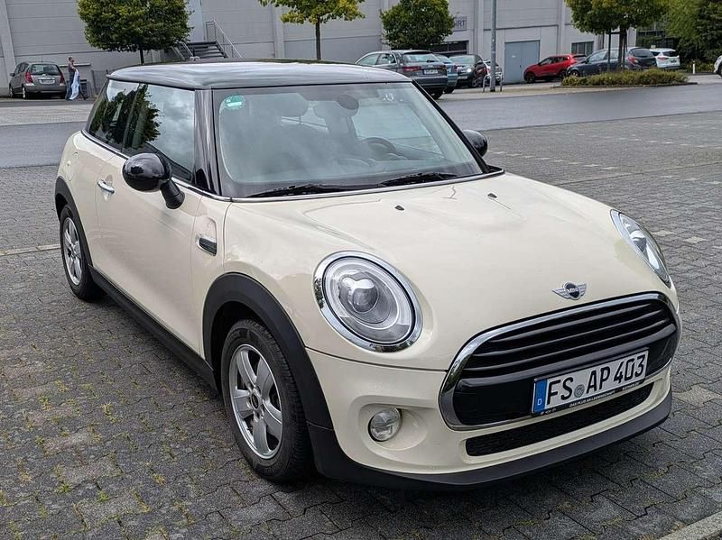 Beige Gebraucht 2016 Mini Cooper D Kleinwagen | 8.900 € (Fairer Preis) - Bild 1/4