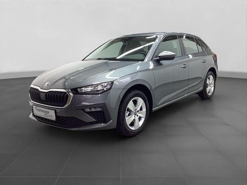 Neu Skoda Scala Selection 116 PS (85 kW) 2025 Grau Kleinwagen