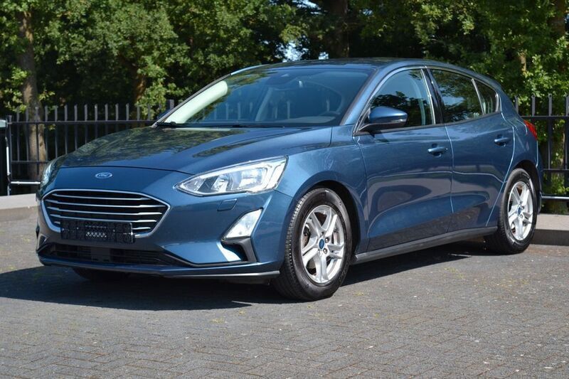 Blau Gebraucht 2019 Ford Focus Cool & Connect Limousine | 11.750 € (Guter Preis) - Bild 1/4