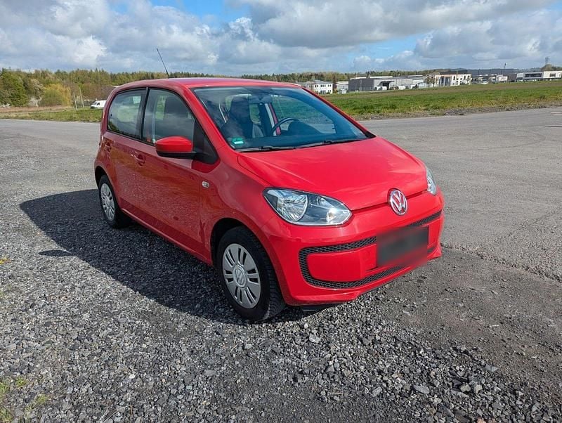 Second-hand VW up! move up! 60 CP (44 kW) 2012 Roșu Hatchback