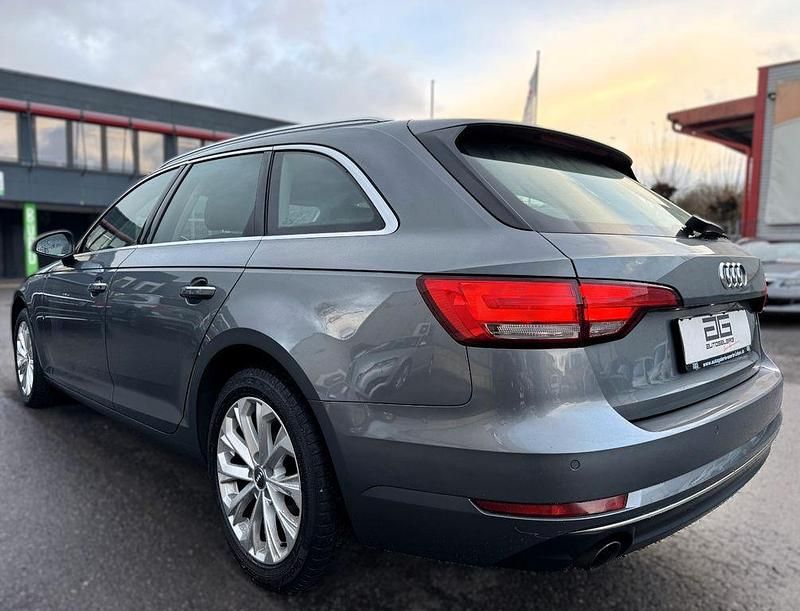 Gebraucht Audi A4 Ambiente 150 PS (110 kW) 2017 Grau Kombi