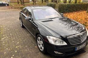 Schwarz Gebraucht 2006 Mercedes S500 Limousine | 5.950 € (Superpreis) - Bild 1/4